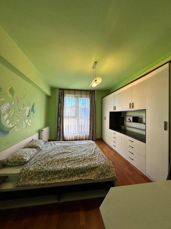 Central Apartment No1 Timisoara Ngoại thất bức ảnh